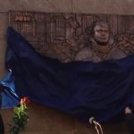 У Кременчуці відкрили барельєф Герою України