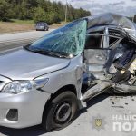 На трассе Решетиловка – Днепр грузовик врезался в авто полтавских журналистов
