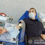 В Полтаве полицейские сдали кровь для спасения маленькой кременчужанки