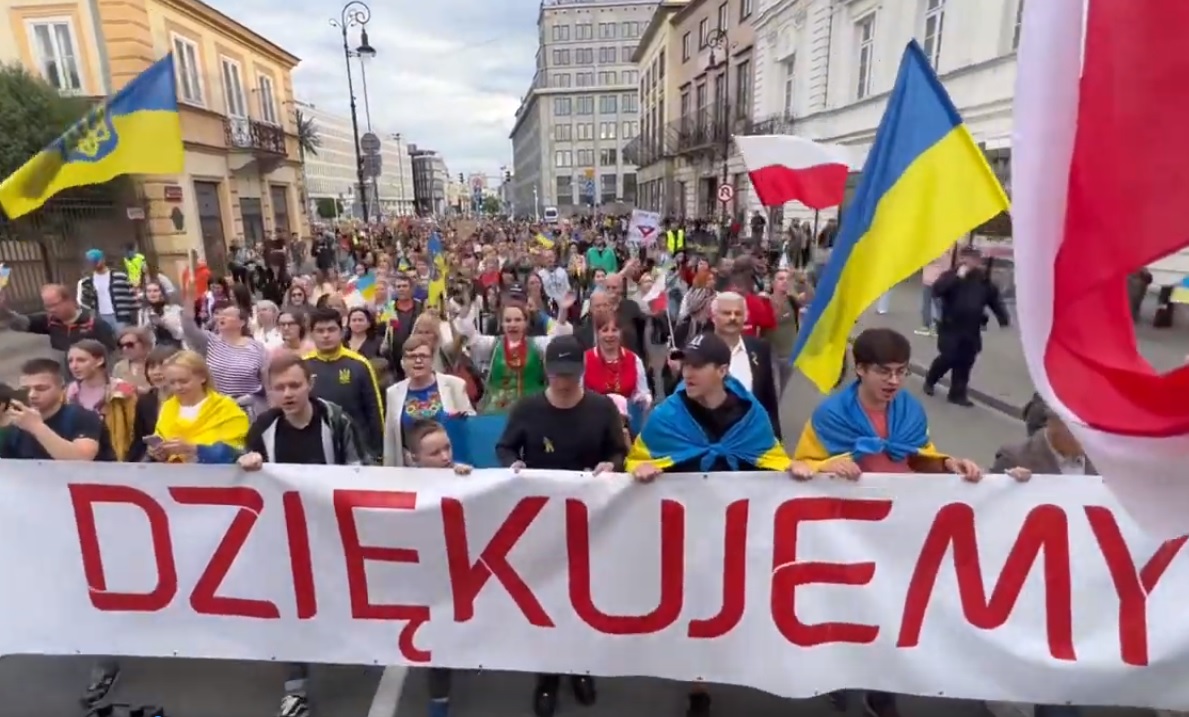(Ua) Полтавка організувала в Польщі марш і концерт вдячності від українських біженців