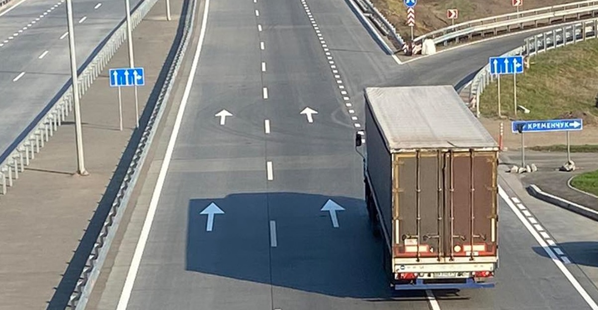 (Ua) На Полтавщині хочуть запровадити постійний контроль за вантажоперевезеннями