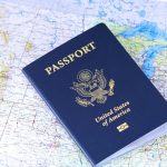 Про можливі штрафи та депортацію нелегальних іммігрантів зі США розповіла імміграційний адвокат Альона Шевцова