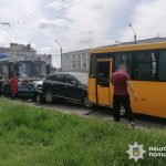 У Полтаві зіткнулися 4 транспортні засоби, серед постраждалих – діти