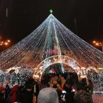 У Полтаві шукають підрядників для монтажу святкової ілюмінації головної міської новорічної ялинки